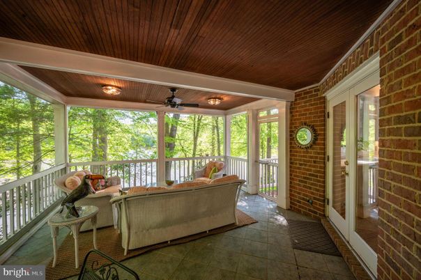 Interior, Living room, Stone Walls, Sun Room, Wooden Ceilings