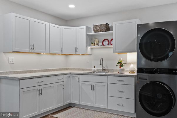 Interior, Recessed Lighting, Washer