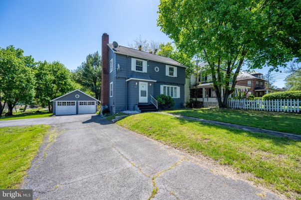 Backyard, Detached Garage, Exterior, Facade, Georgian