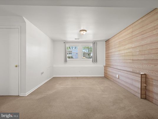 Empty room, Interior, Wooden Walls