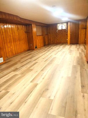 Empty room, Interior, Wood Texture Flooring, Wooden Walls