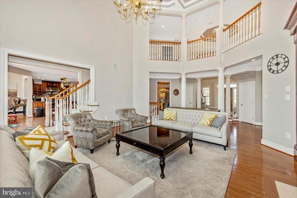 Chandelier, Interior, Living room, Recessed Lighting, Wood Texture Flooring