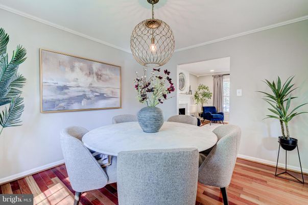Dining room, Fireplace, Interior, Pendant Lights, Wood Texture Flooring