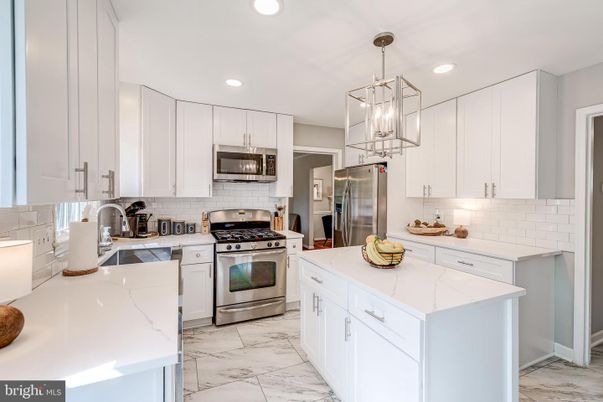 Interior, Kitchen, Marble, Pendant Lights, Recessed Lighting, Stainless Steel Appliances