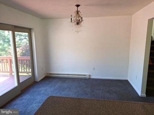 Chandelier, Empty room, Interior