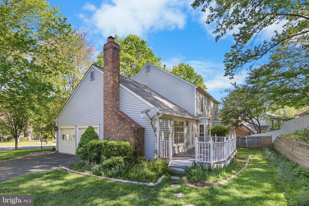 Backyard, Detached Garage, Exterior