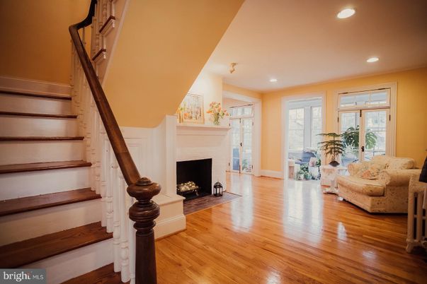 Fireplace, Interior, Recessed Lighting, Wood Texture Flooring