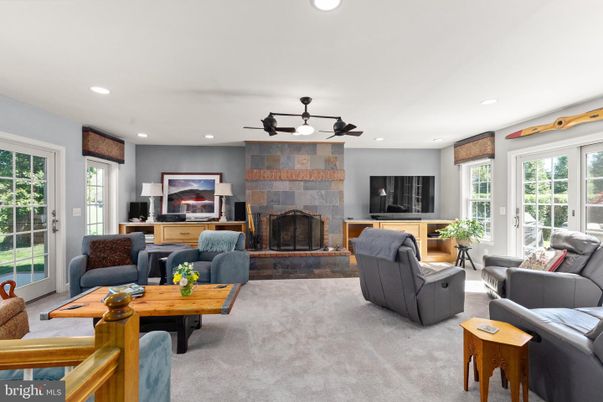 Fireplace, Interior, Living room, Recessed Lighting