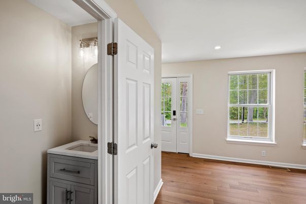 Bathroom, Interior, Recessed Lighting, Wood Texture Flooring