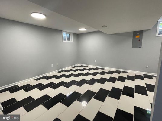 Interior, Recessed Lighting