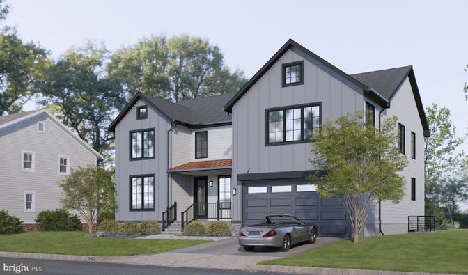 Attached, Exterior, Facade, Farmhouse