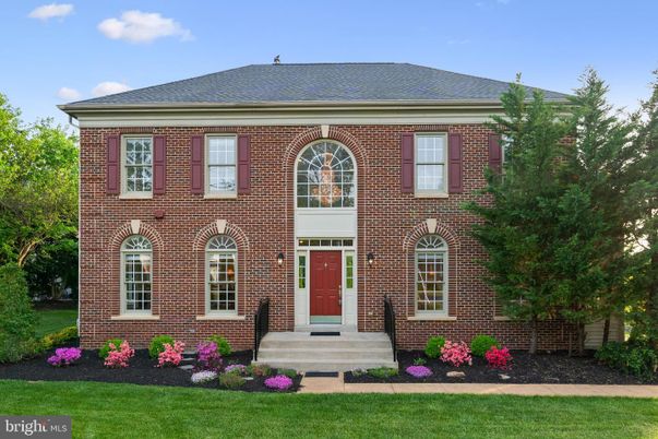 Exterior, Facade, Brick Facade, Georgian