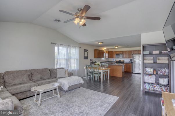 Dining room, Interior, Kitchen, Living room, Stainless Steel Appliances, Wood Texture Flooring