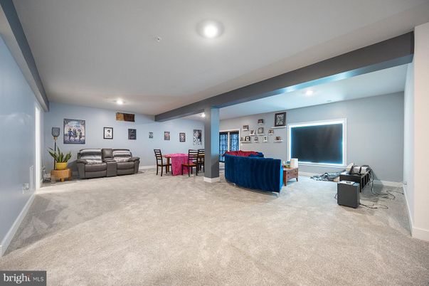 Dining room, Interior, Living room, Recessed Lighting