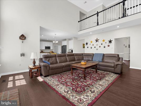 Interior, Kitchen, Living room, Pendant Lights, Recessed Lighting, Wood Texture Flooring