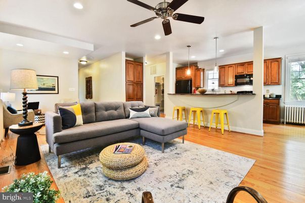 Interior, Kitchen, Living room, Pendant Lights, Recessed Lighting, Stainless Steel Appliances, Wood Texture Flooring