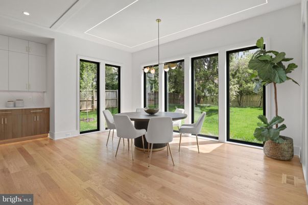 Dining room, Interior, Pendant Lights, Recessed Lighting, Wood Texture Flooring