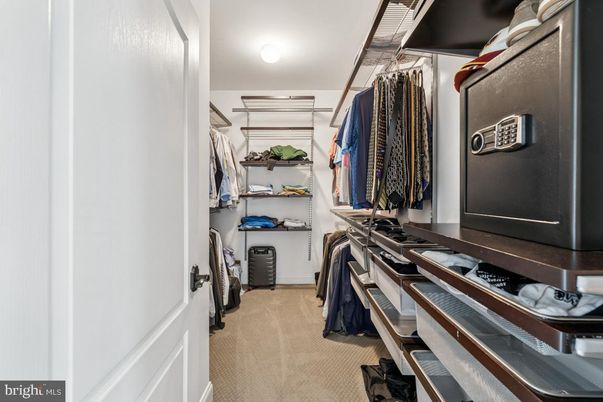 Interior, Walk-in Closets