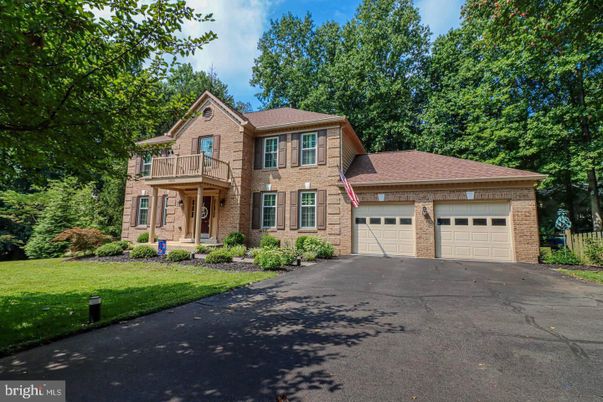 Attached, Exterior, Facade, Brick Facade, Brick Traditional