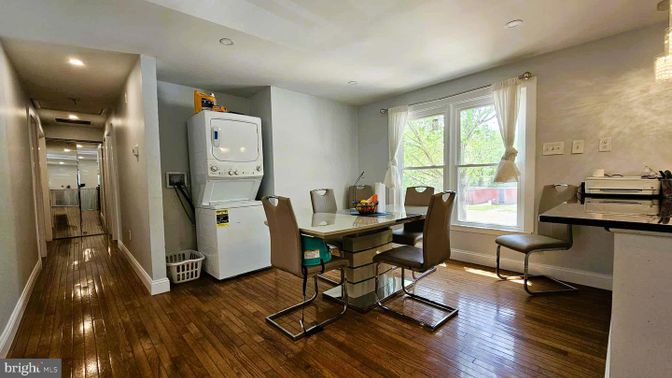 Dining room, Interior, Pendant Lights, Recessed Lighting, Wood Texture Flooring