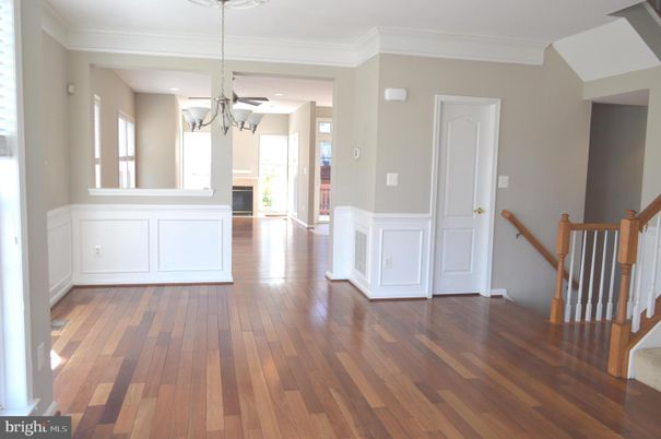 Chandelier, Empty room, Interior, Pendant Lights, Wood Texture Flooring