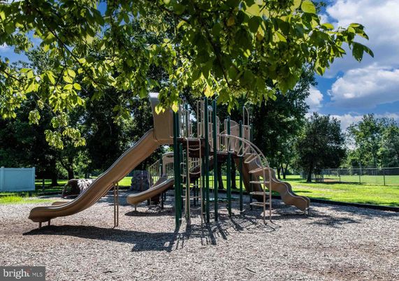Backyard, Exterior, Playground