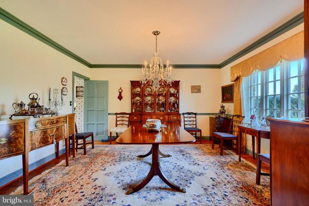 Chandelier, Interior, Wood Texture Flooring