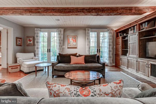 Interior, Living room, Recessed Lighting, Wooden Beams, Wood Texture Flooring