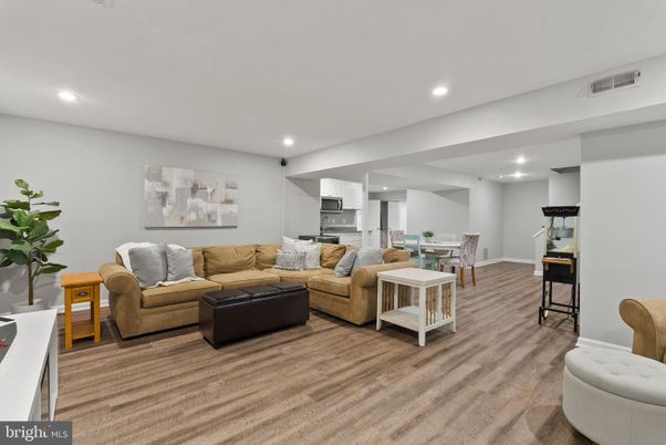 Dining room, Interior, Kitchen, Living room, Recessed Lighting, Wood Texture Flooring