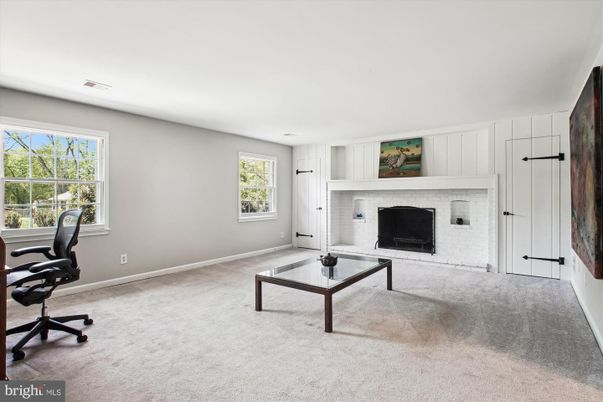 Fireplace, Home Office, Interior