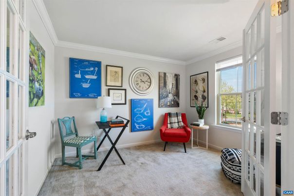 Home Office, Interior