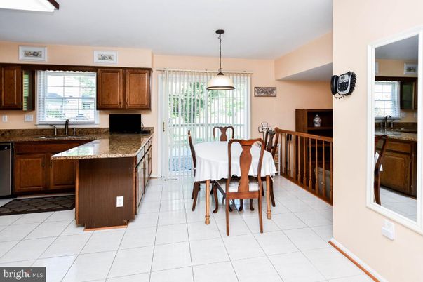 Dining room, Interior, Kitchen, Pendant Lights