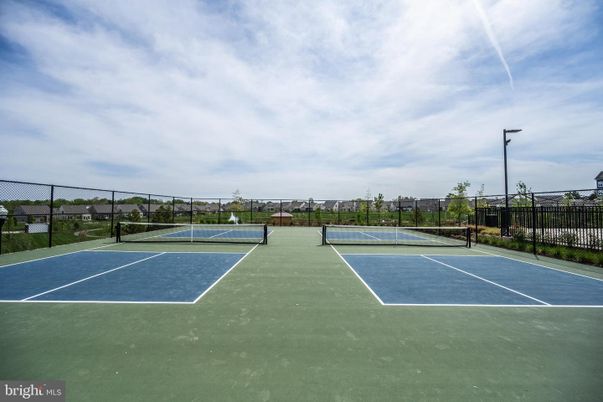 Exterior, Tennis Courts