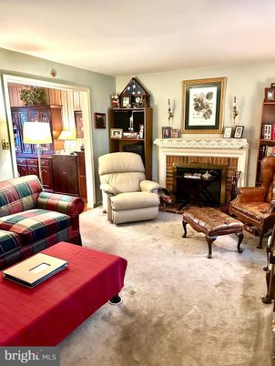 Fireplace, Interior, Living room