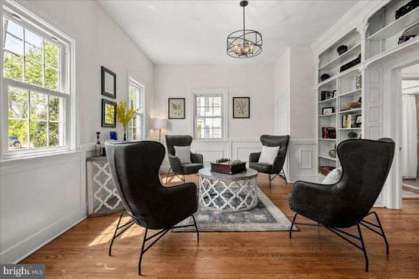 Interior, Living room, Pendant Lights, Wood Texture Flooring