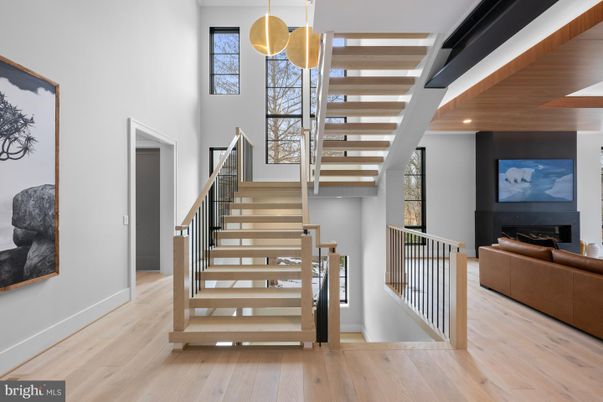 Interior, Pendant Lights, Recessed Lighting, Wood Texture Flooring