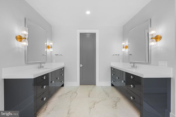 Bathroom, Dual Sink Vanities, Interior, Marble, Recessed Lighting