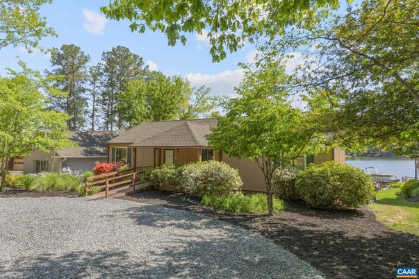 Backyard, Exterior, Water