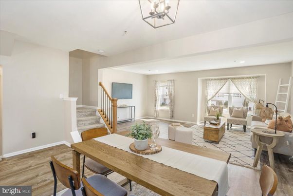 Dining room, Interior, Living room, Recessed Lighting, Wood Texture Flooring