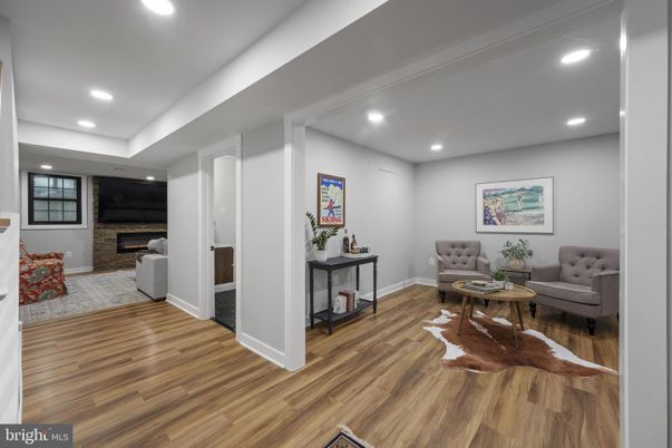 Fireplace, Interior, Living room, Recessed Lighting, Wood Texture Flooring