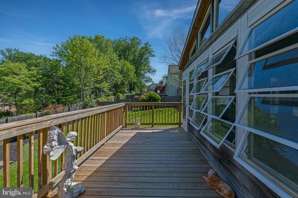 Exterior, Wood Texture Flooring