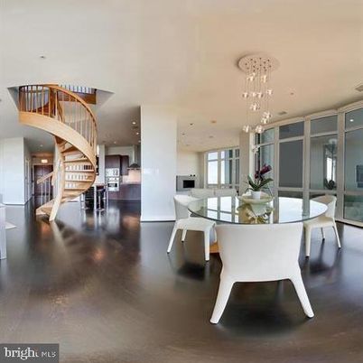 Dining room, Interior, Pendant Lights, Recessed Lighting