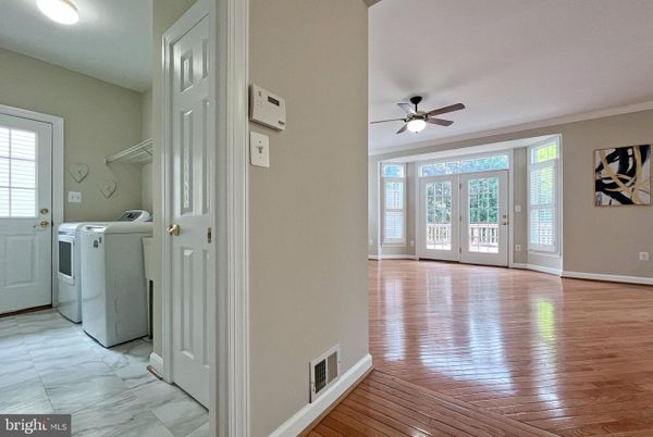 Interior, Marble, Washer, Wood Texture Flooring