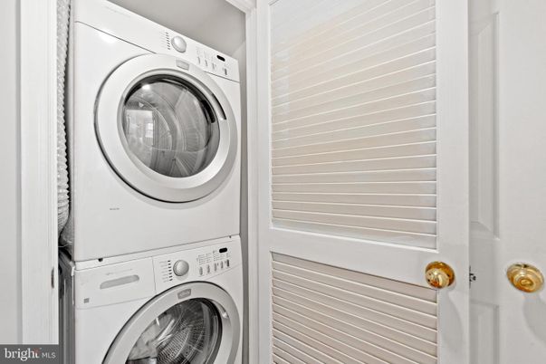 Interior, Utility Closets, Washer
