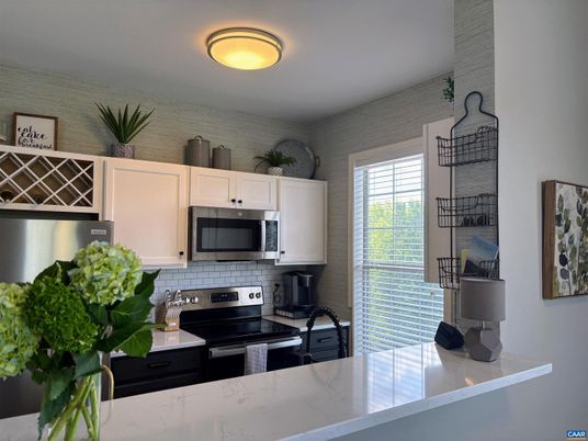 Interior, Kitchen, Stainless Steel Appliances