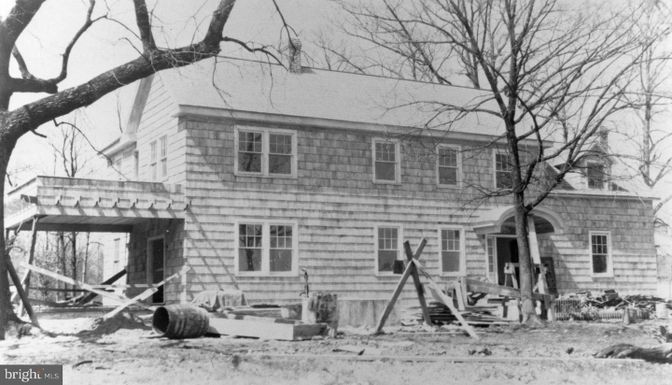Exterior, Facade, Georgian