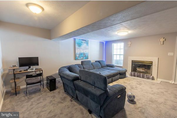 Fireplace, Interior, Living room