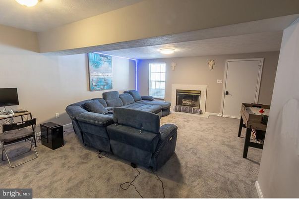 Fireplace, Interior, Living room