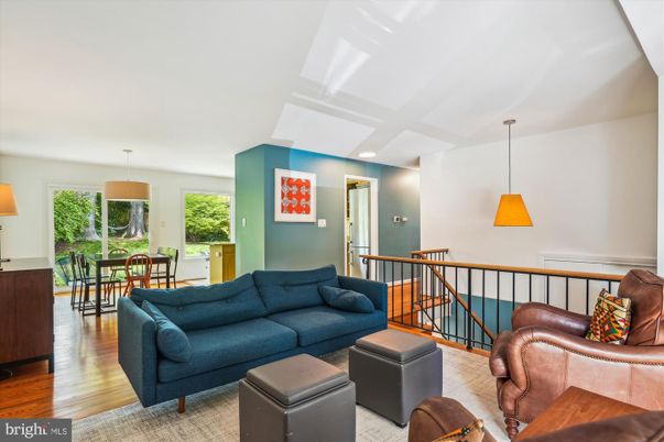 Dining room, Interior, Living room, Pendant Lights, Recessed Lighting, Wood Texture Flooring