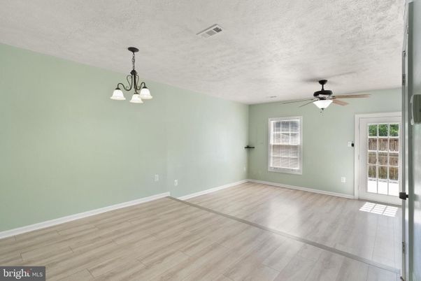 Chandelier, Empty room, Interior, Wood Texture Flooring